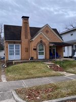 685 Barbour, Terre Haute, IN 47804