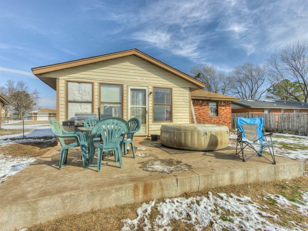 2317 7th Street, Prague, OK 74864