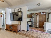 2317 7th Street, Prague, OK 74864