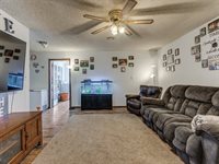 2317 7th Street, Prague, OK 74864