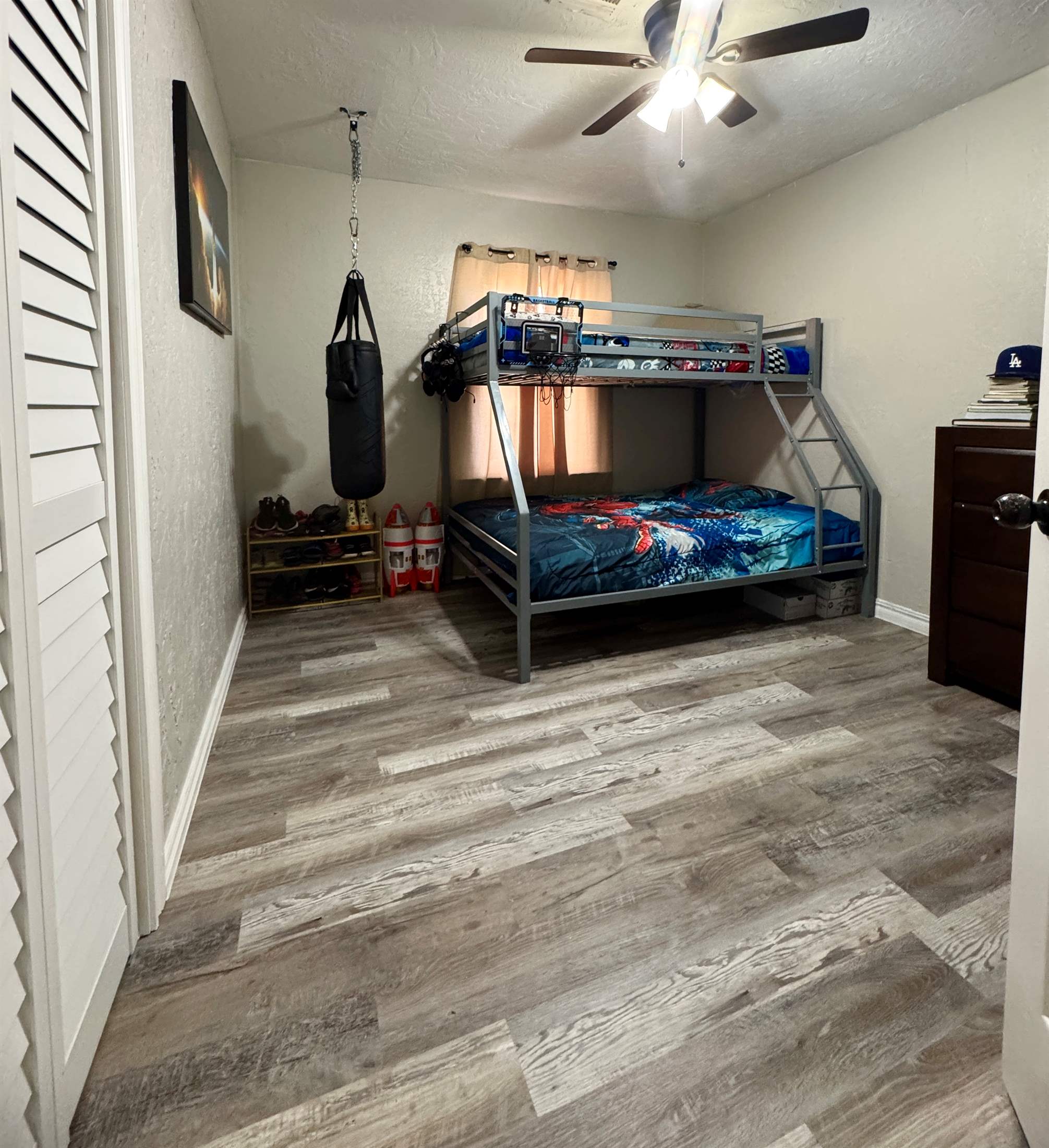 115 NE Arlington Dr, Lawton, OK 73507