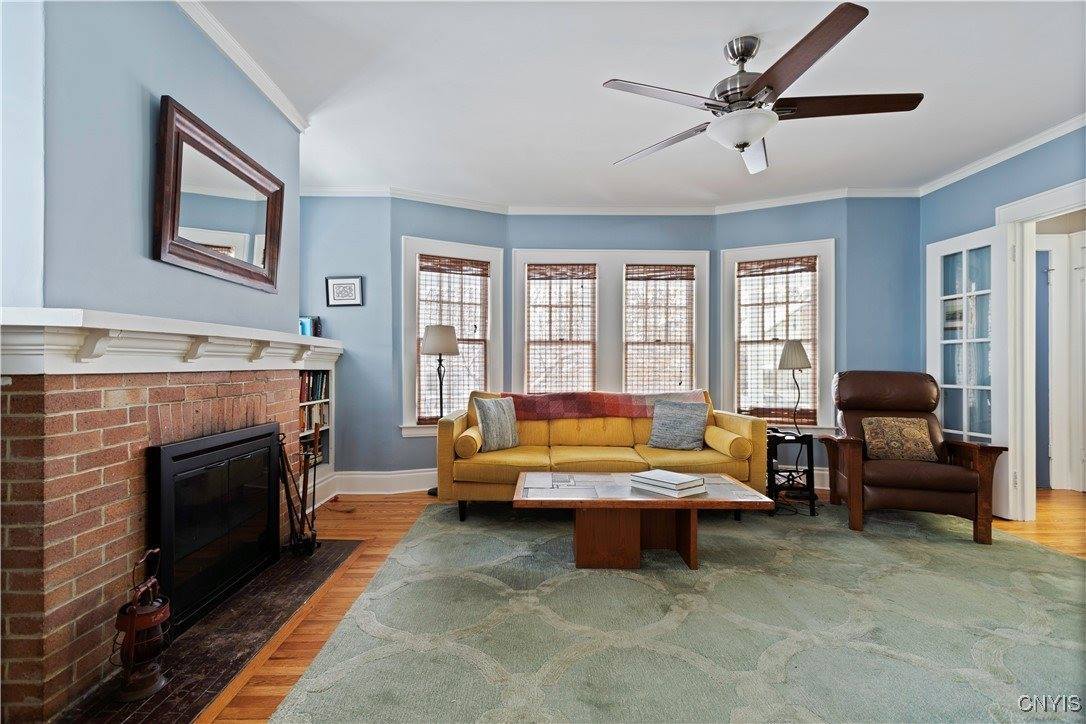 321 Kensington Road, Syracuse, NY 13210