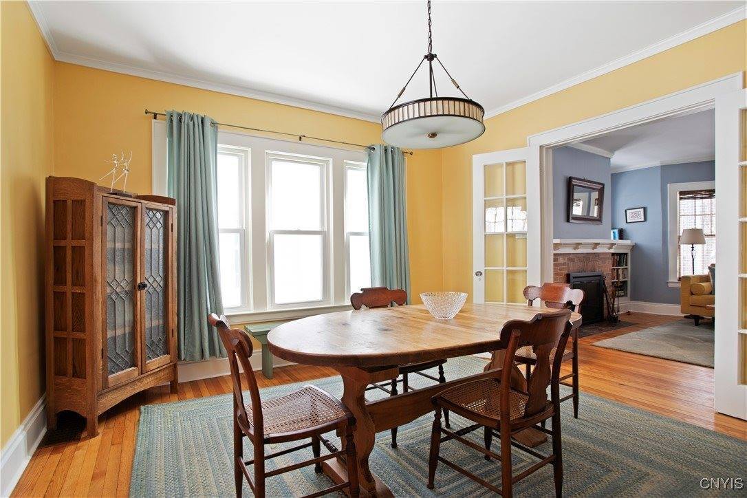 321 Kensington Road, Syracuse, NY 13210