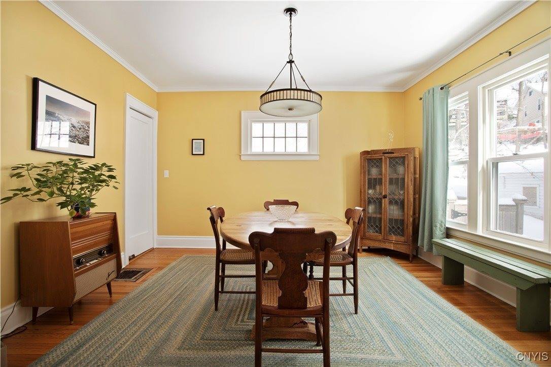 321 Kensington Road, Syracuse, NY 13210