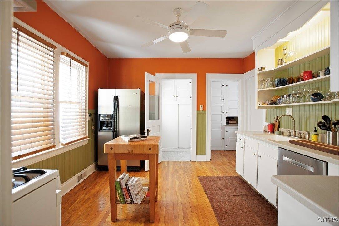 321 Kensington Road, Syracuse, NY 13210