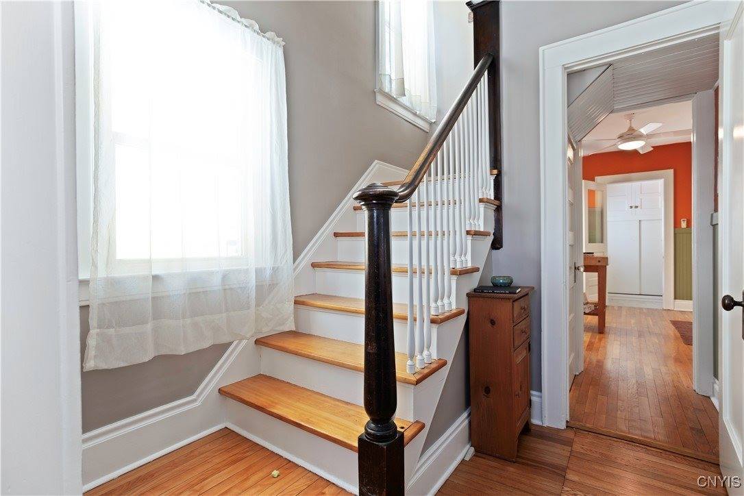 321 Kensington Road, Syracuse, NY 13210