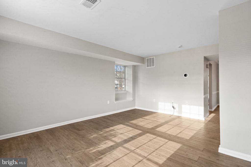 413 Shannon Court, Frederick, MD 21701