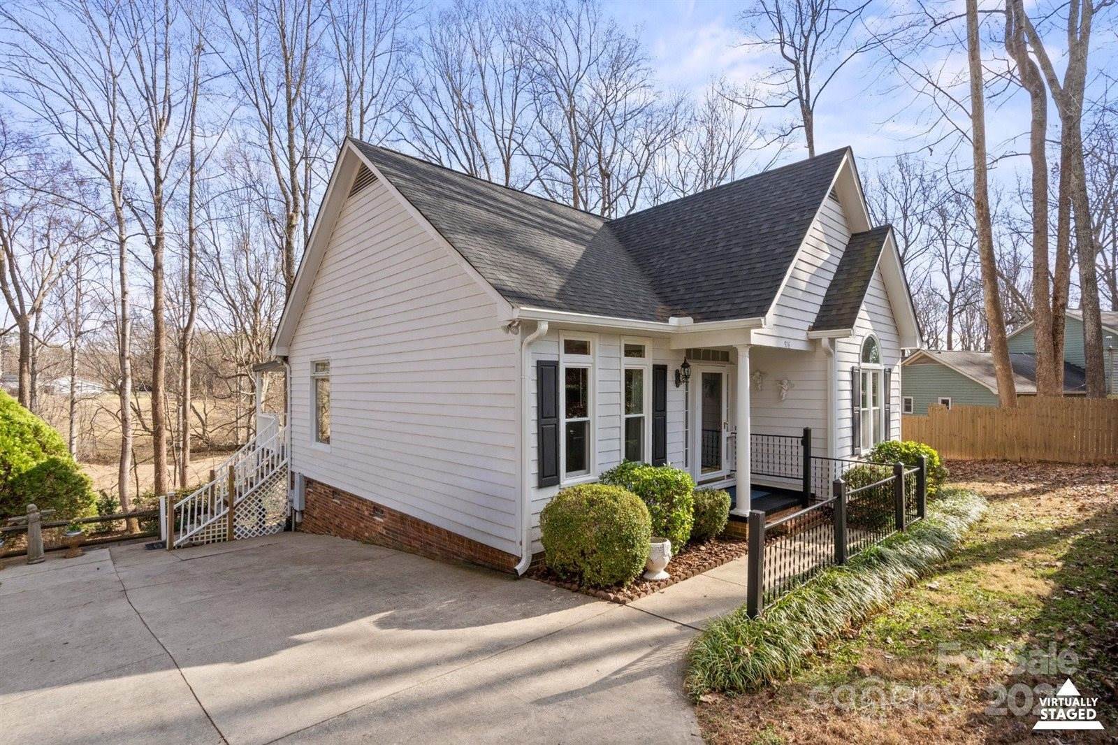 926 Lone Oak Lane, Mooresville, NC 28115