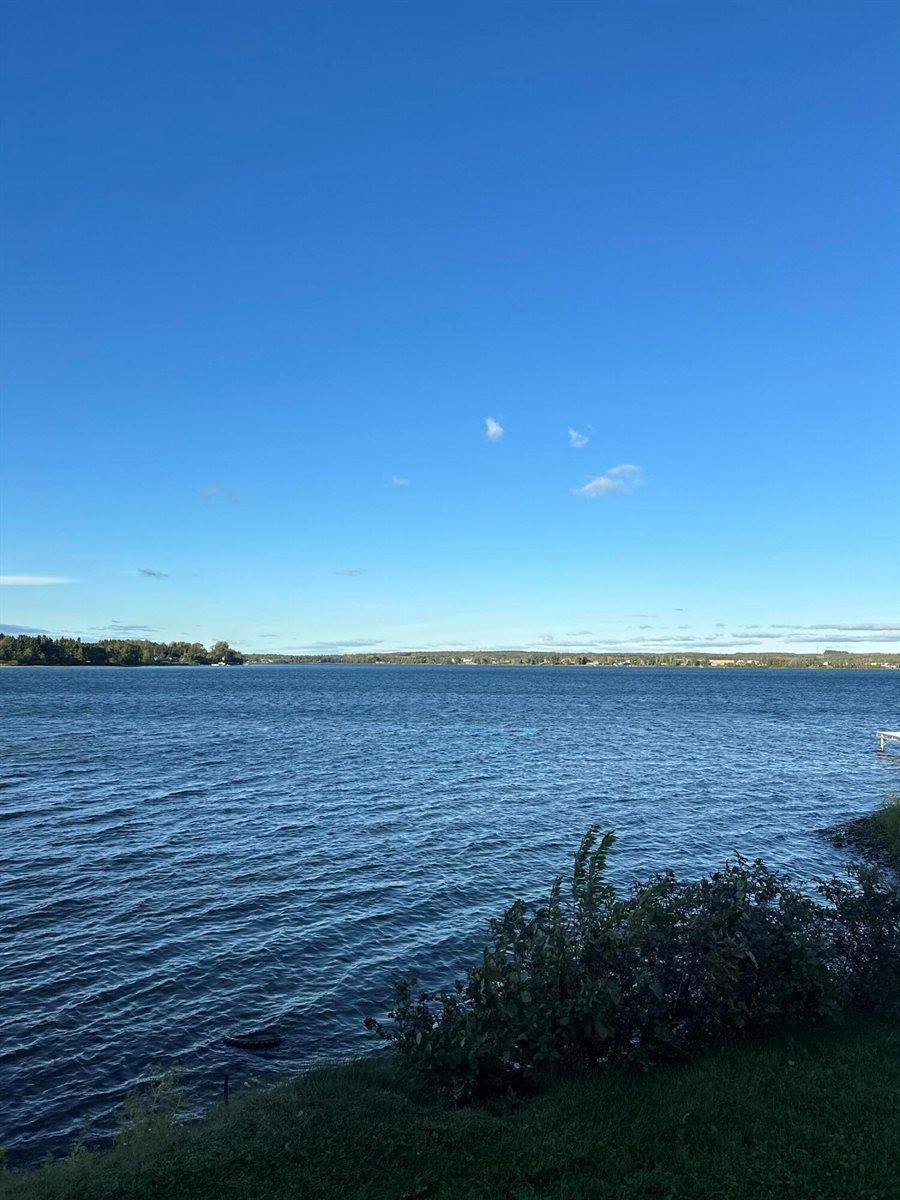 477 Main Street, Saint Agatha, ME 04772