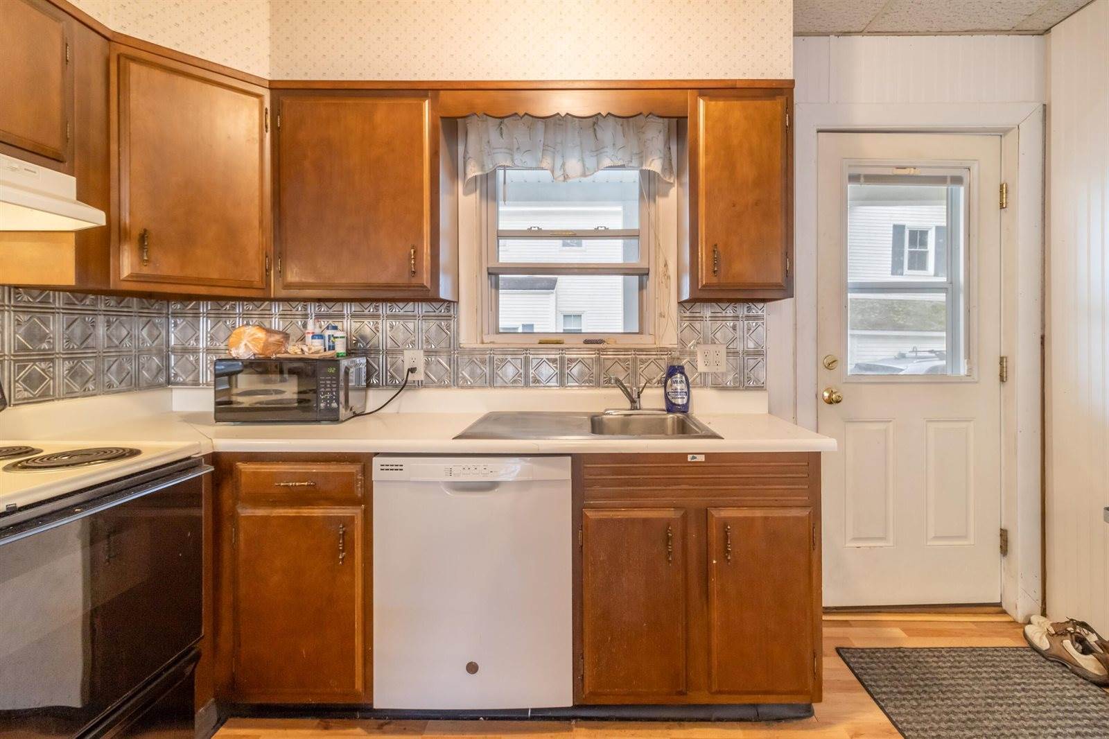 89 State Street, Brewer, ME 04412