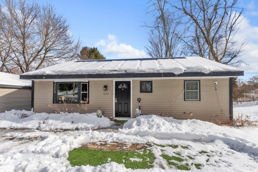 1139 Edgell Rd, Framingham, MA 01701