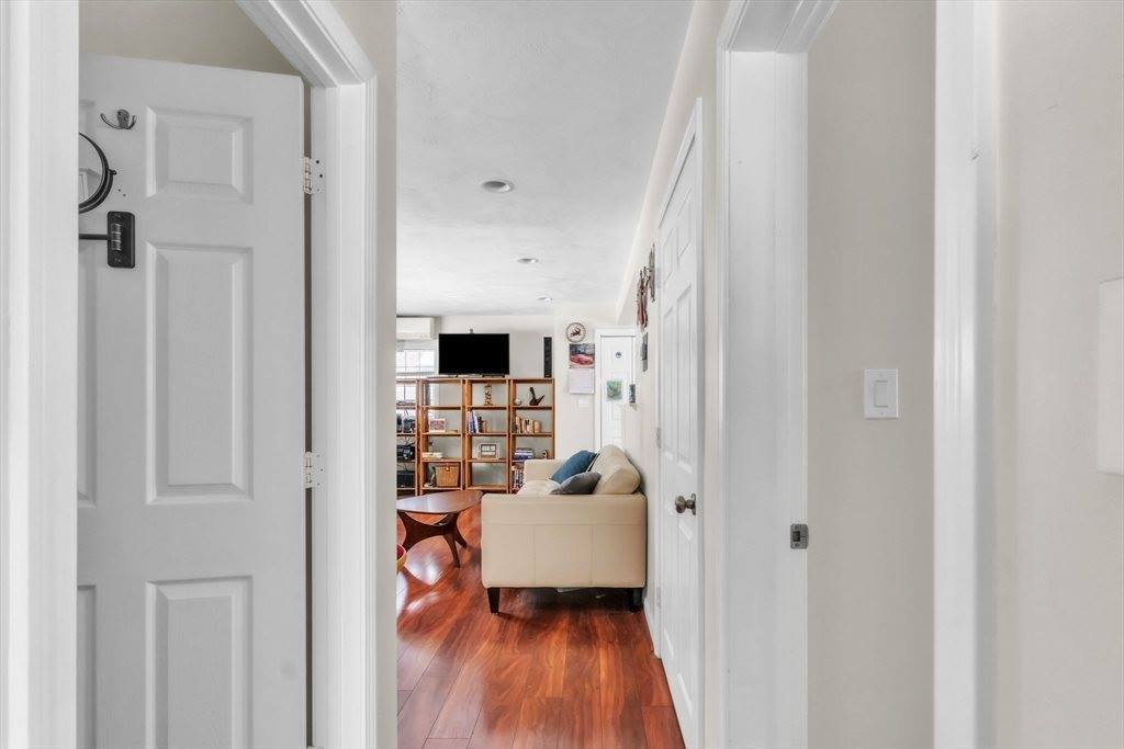 1139 Edgell Rd, Framingham, MA 01701