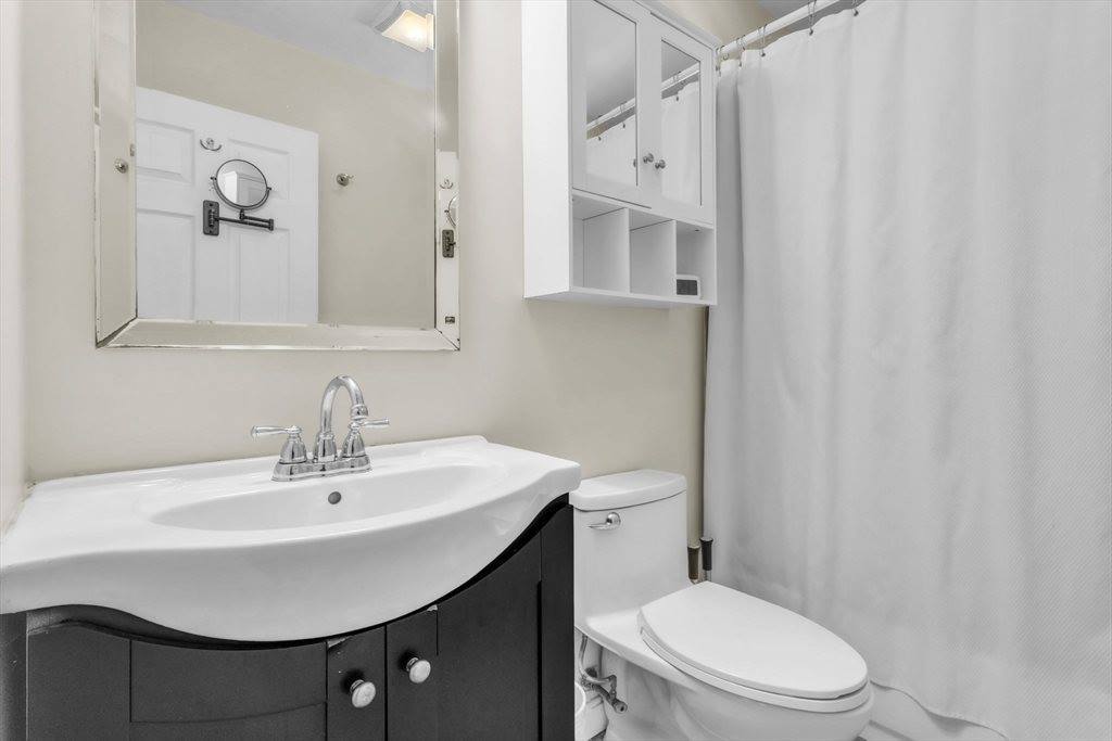 1139 Edgell Rd, Framingham, MA 01701