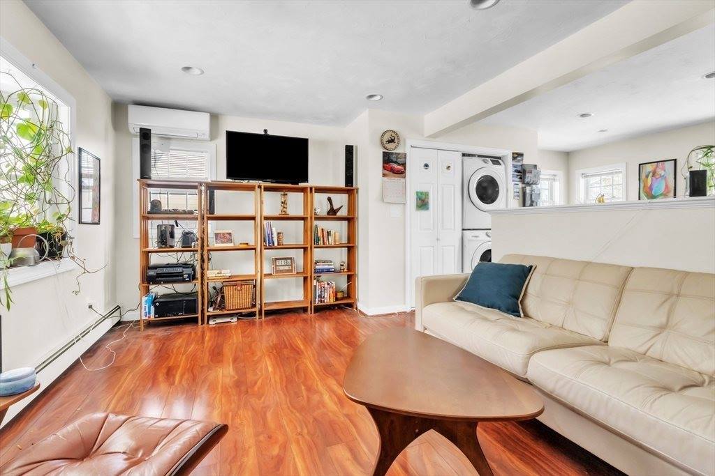 1139 Edgell Rd, Framingham, MA 01701