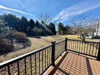 199 Milbury Rd, Coatesville, PA 19320