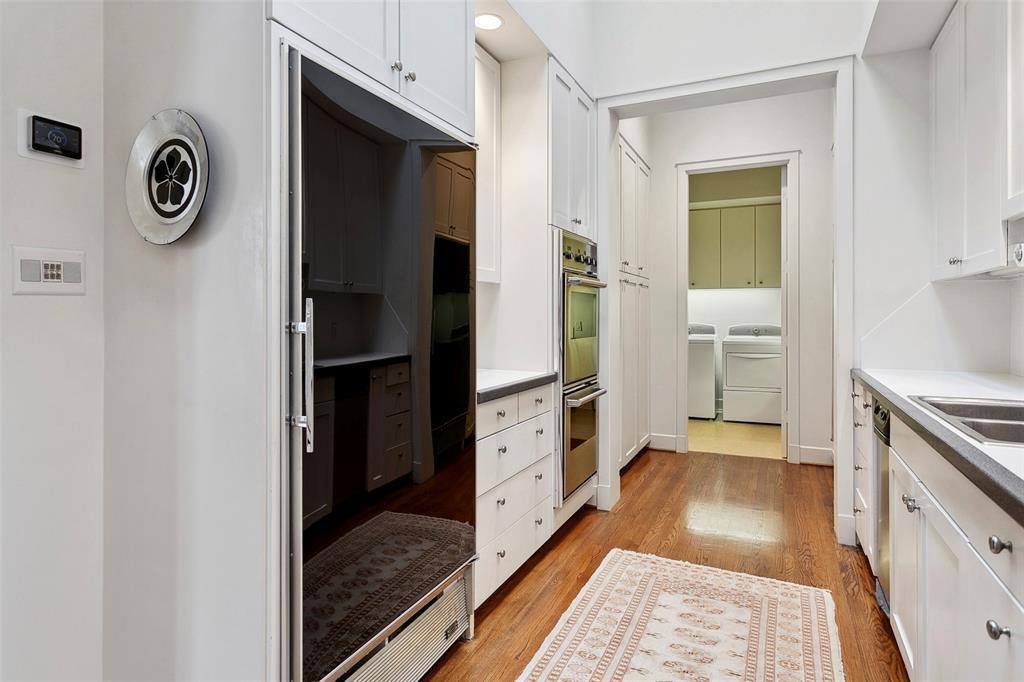 1819 Westover Square, Fort Worth, TX 76107