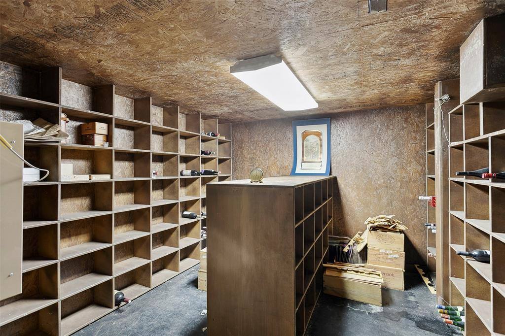 1819 Westover Square, Fort Worth, TX 76107