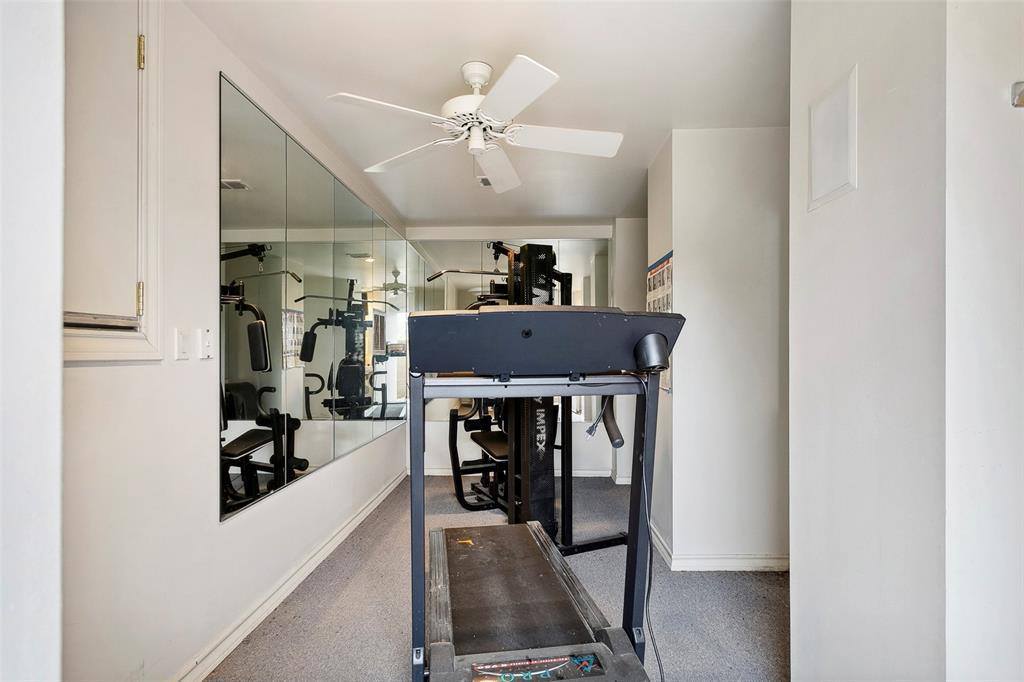 1819 Westover Square, Fort Worth, TX 76107