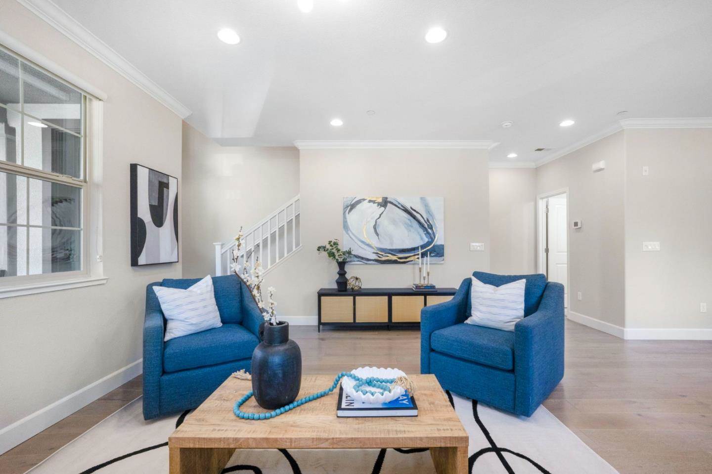 2990 Kaiser Drive, Santa Clara, CA 95051