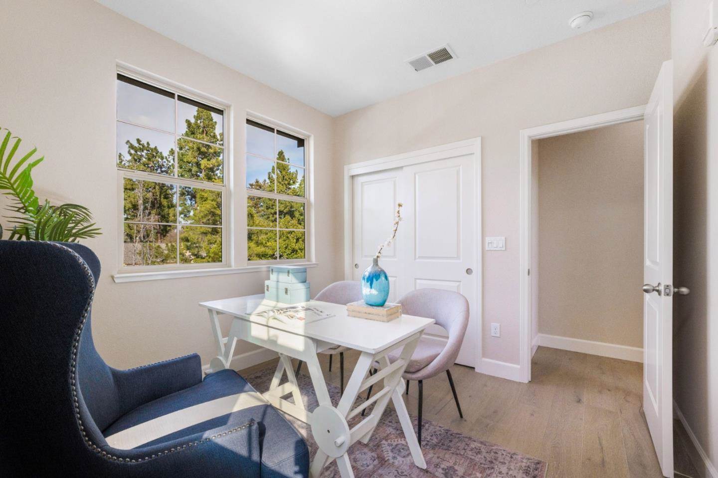 2990 Kaiser Drive, Santa Clara, CA 95051