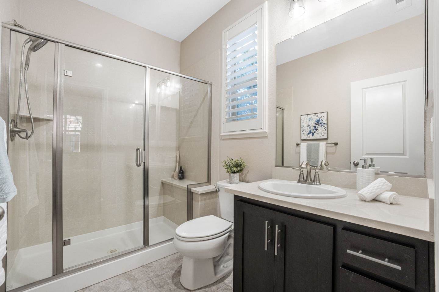 2990 Kaiser Drive, Santa Clara, CA 95051