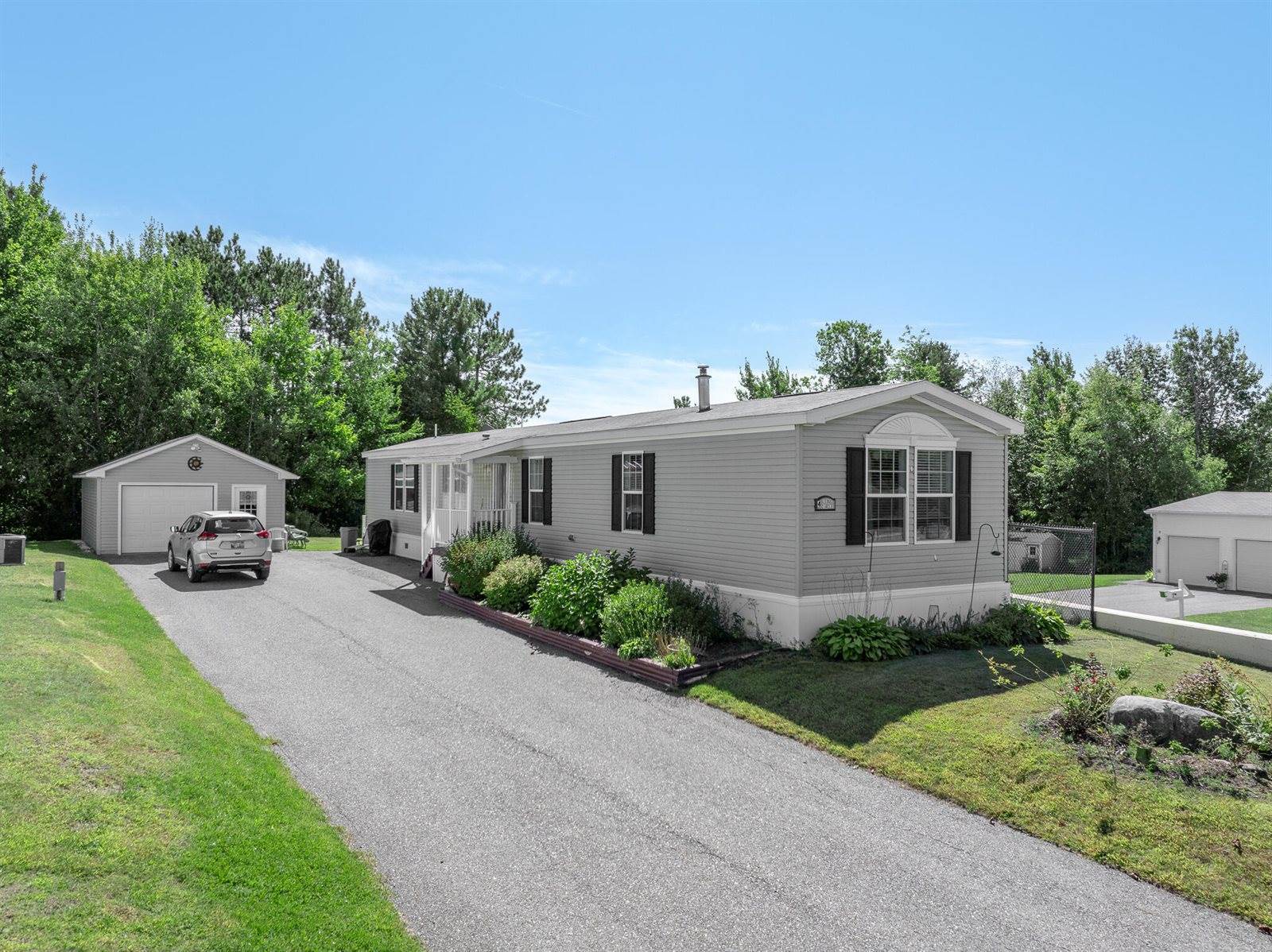 4 Ledge Circle, Bangor, ME 04401