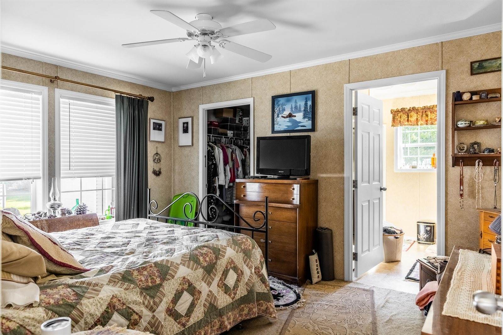 4 Ledge Circle, Bangor, ME 04401