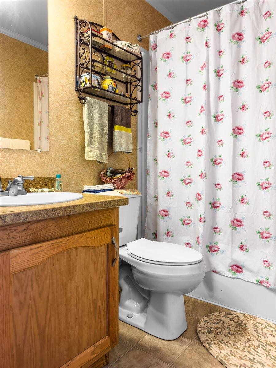 4 Ledge Circle, Bangor, ME 04401