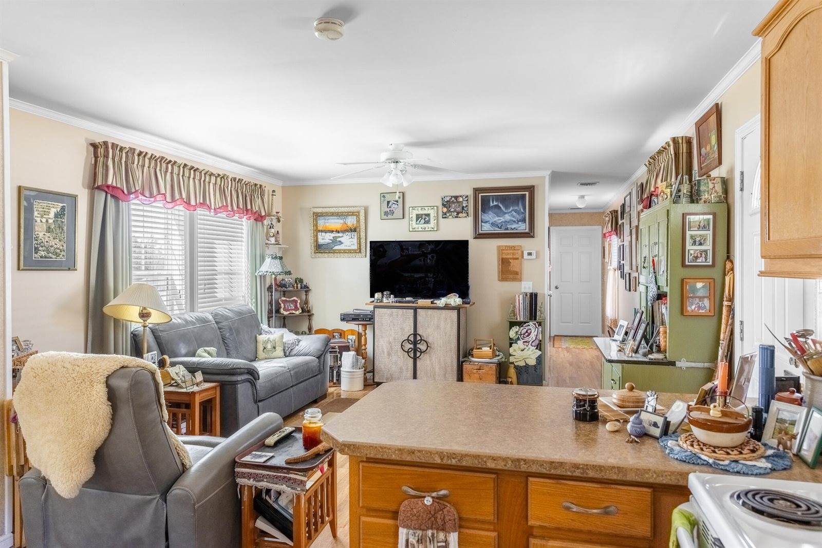 4 Ledge Circle, Bangor, ME 04401