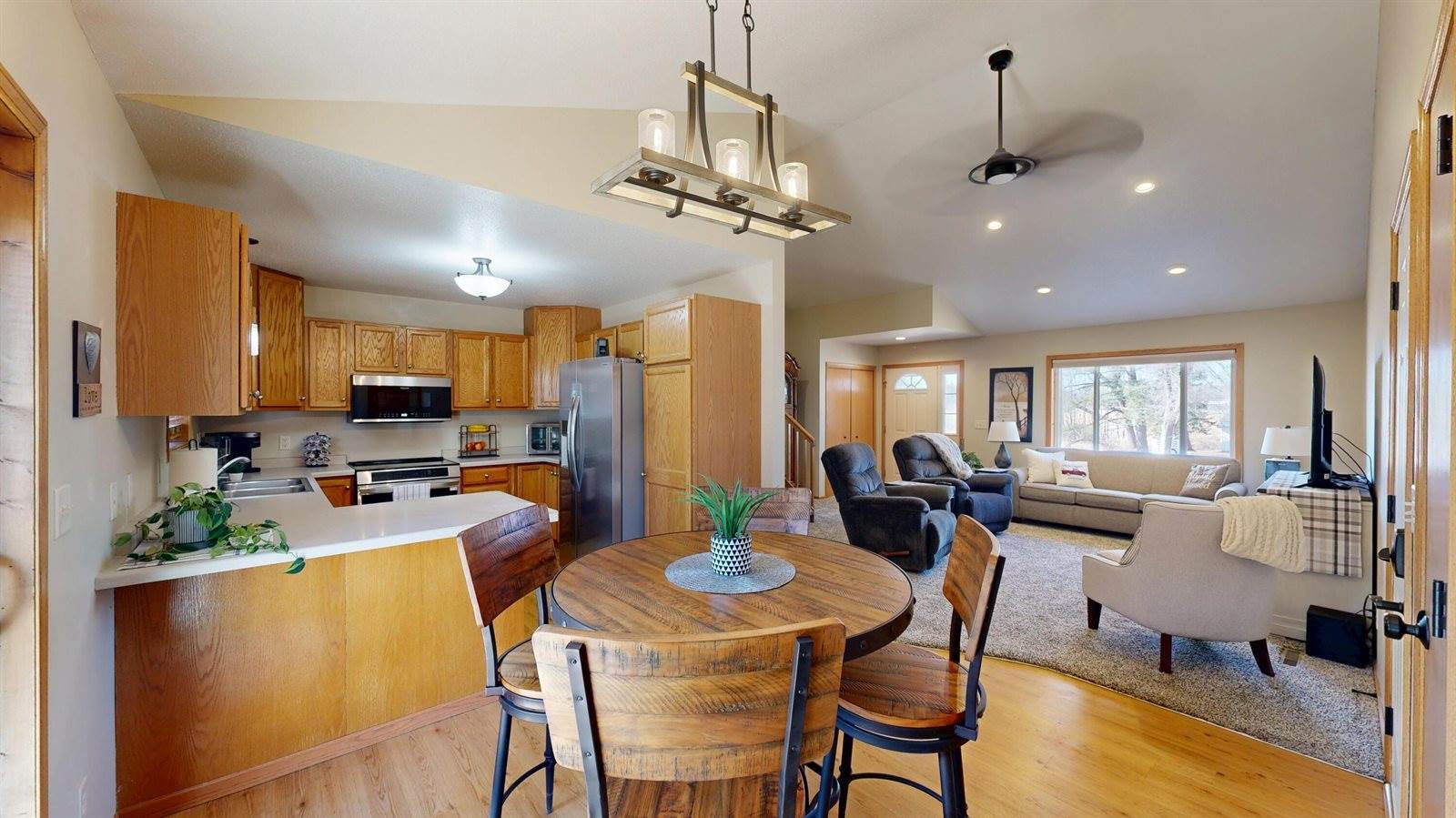 107 Summer Ln, Sparta, WI 54656