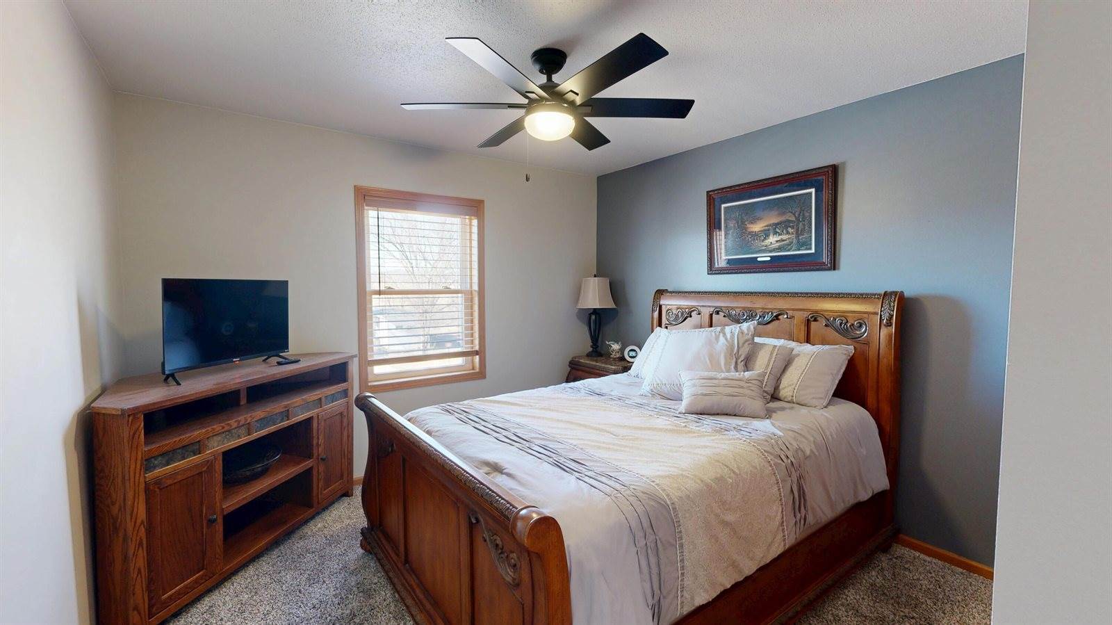 107 Summer Ln, Sparta, WI 54656