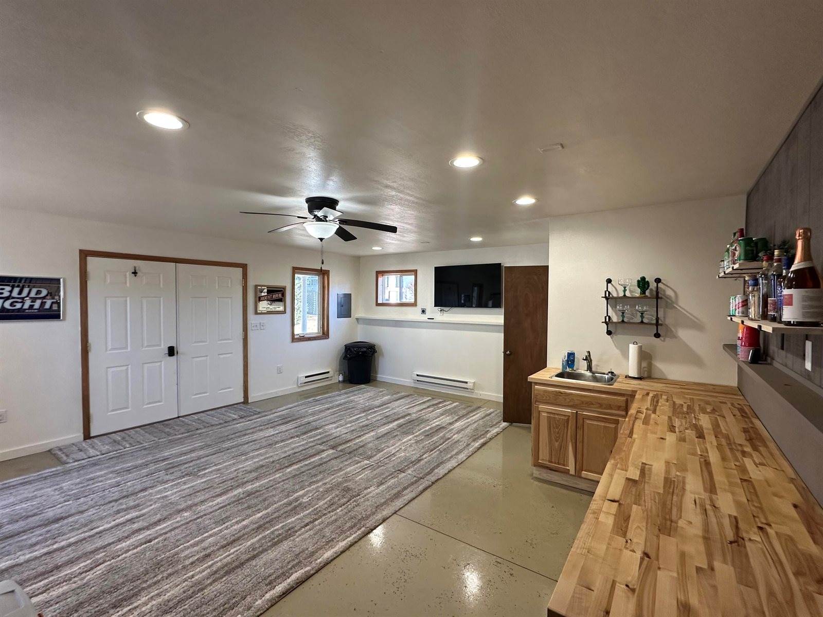 107 Summer Ln, Sparta, WI 54656