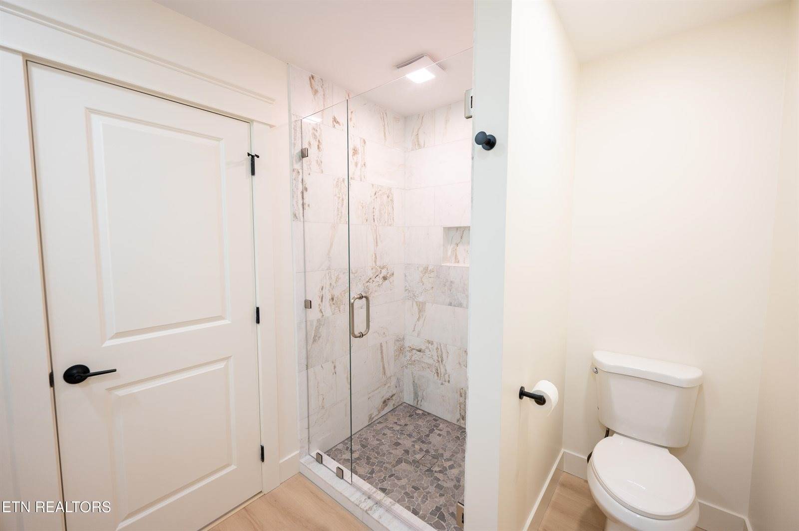 924 West Outer, Oak Ridge, TN 37830