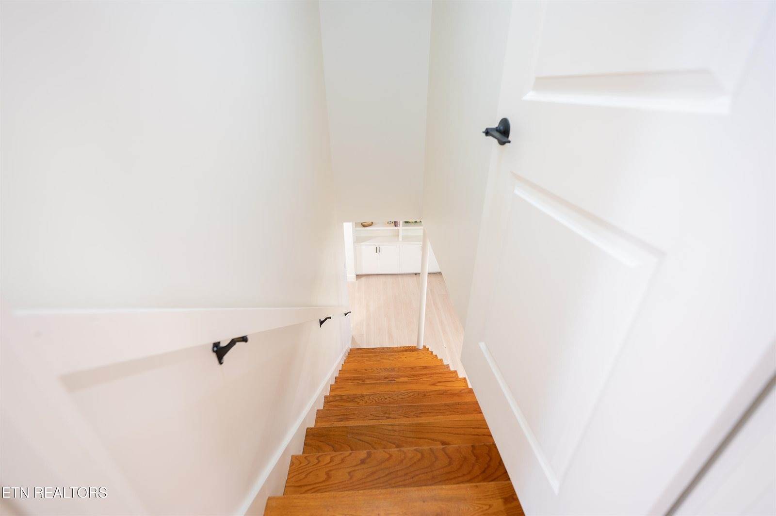 924 West Outer, Oak Ridge, TN 37830