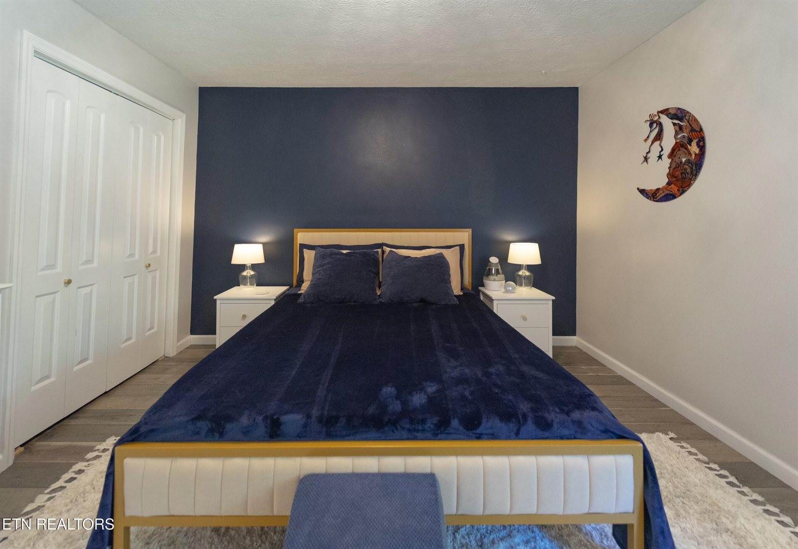 7617 SW Hawthorne Drive, Knoxville, TN 37919