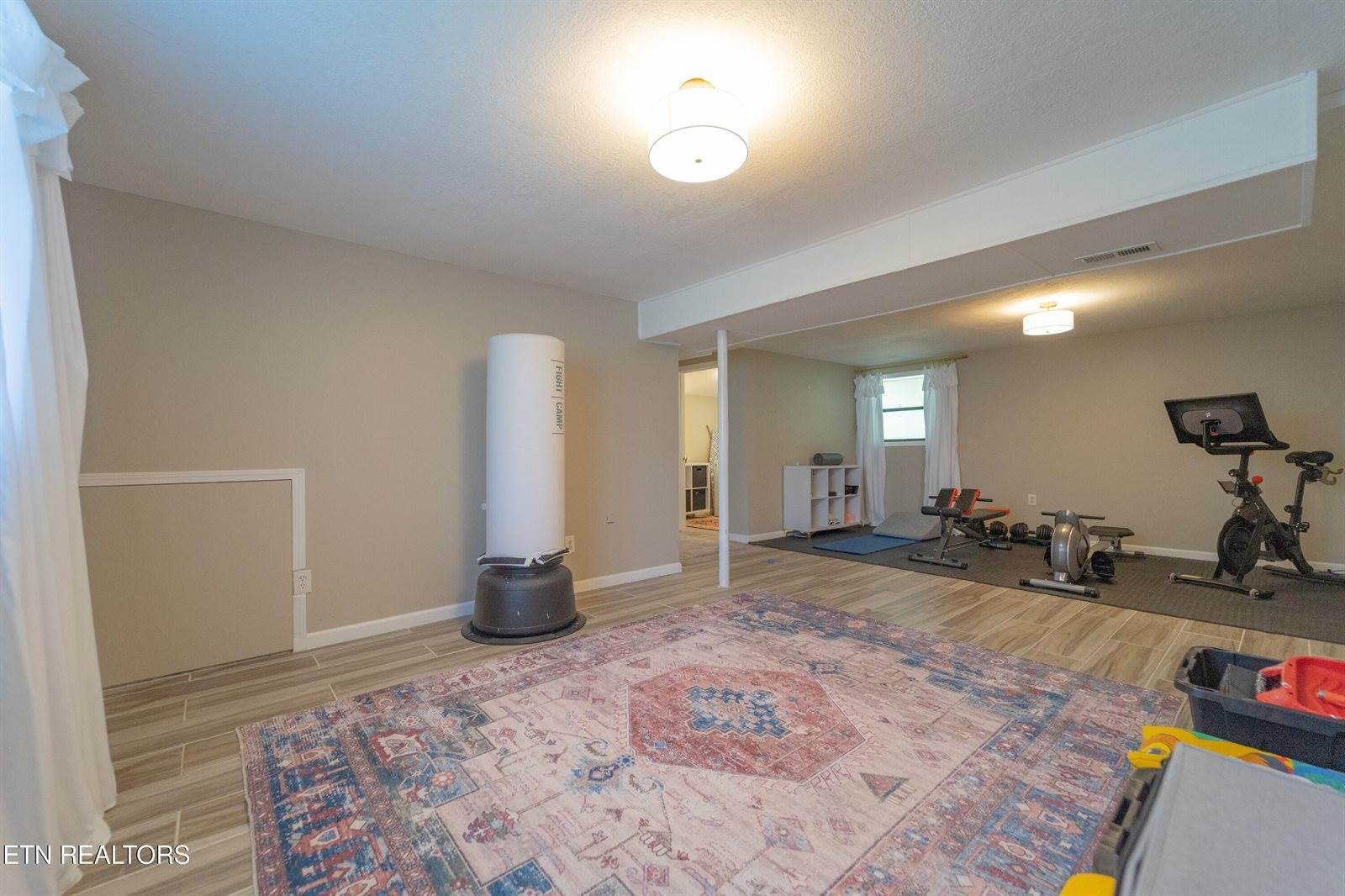 7617 SW Hawthorne Drive, Knoxville, TN 37919