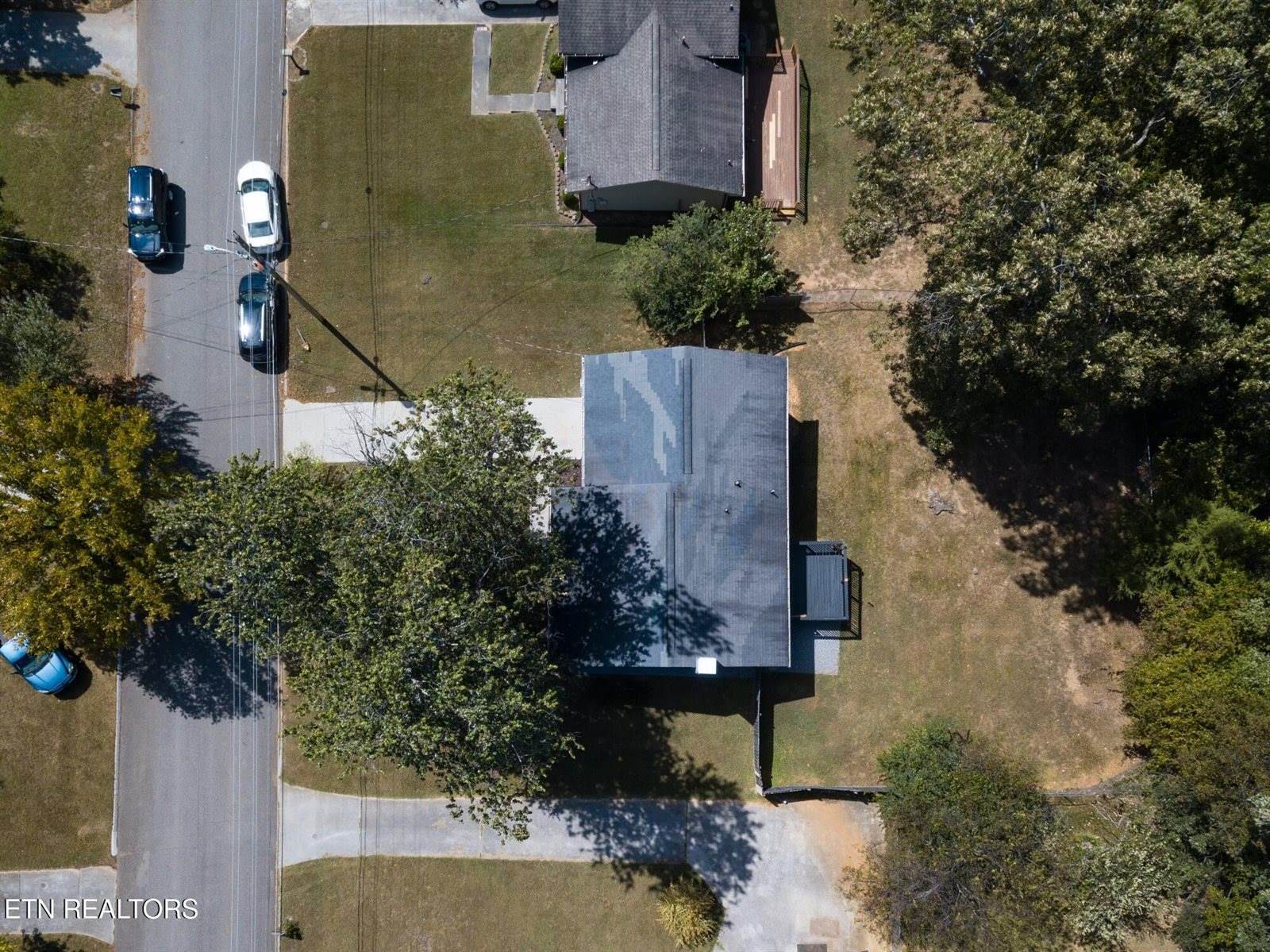 7617 SW Hawthorne Drive, Knoxville, TN 37919