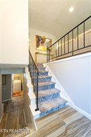 7617 SW Hawthorne Drive, Knoxville, TN 37919