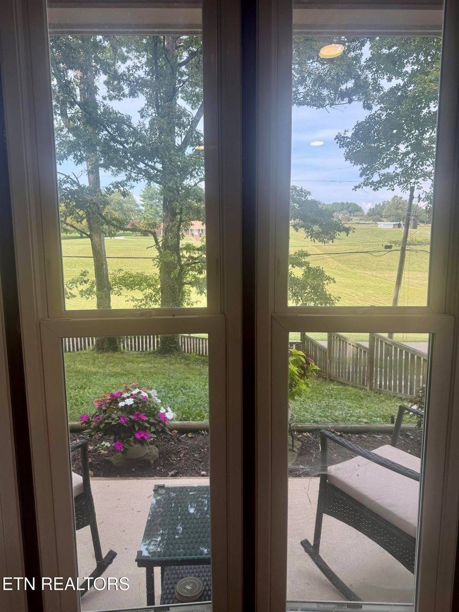 4908 Nickle Rd, Knoxville, TN 37921