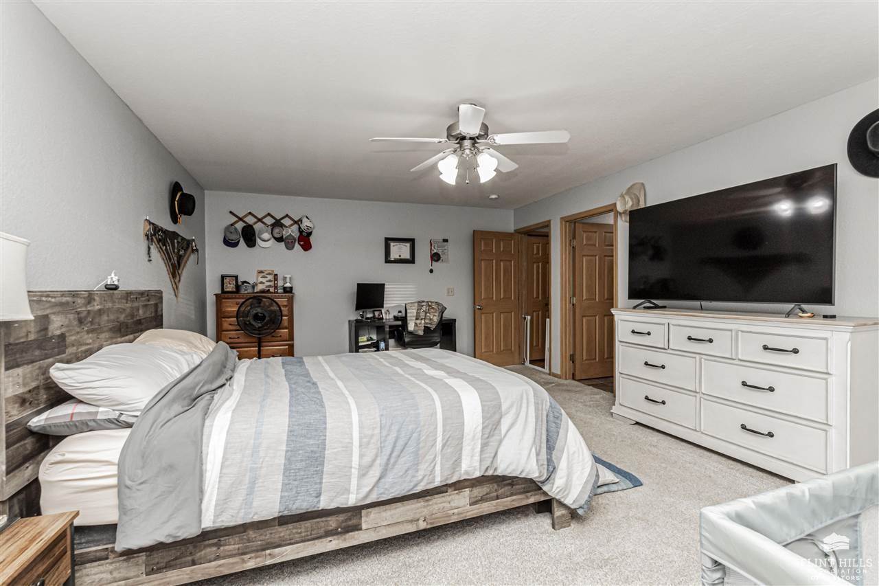 621 Jerry Drive, Junction City, KS 66441