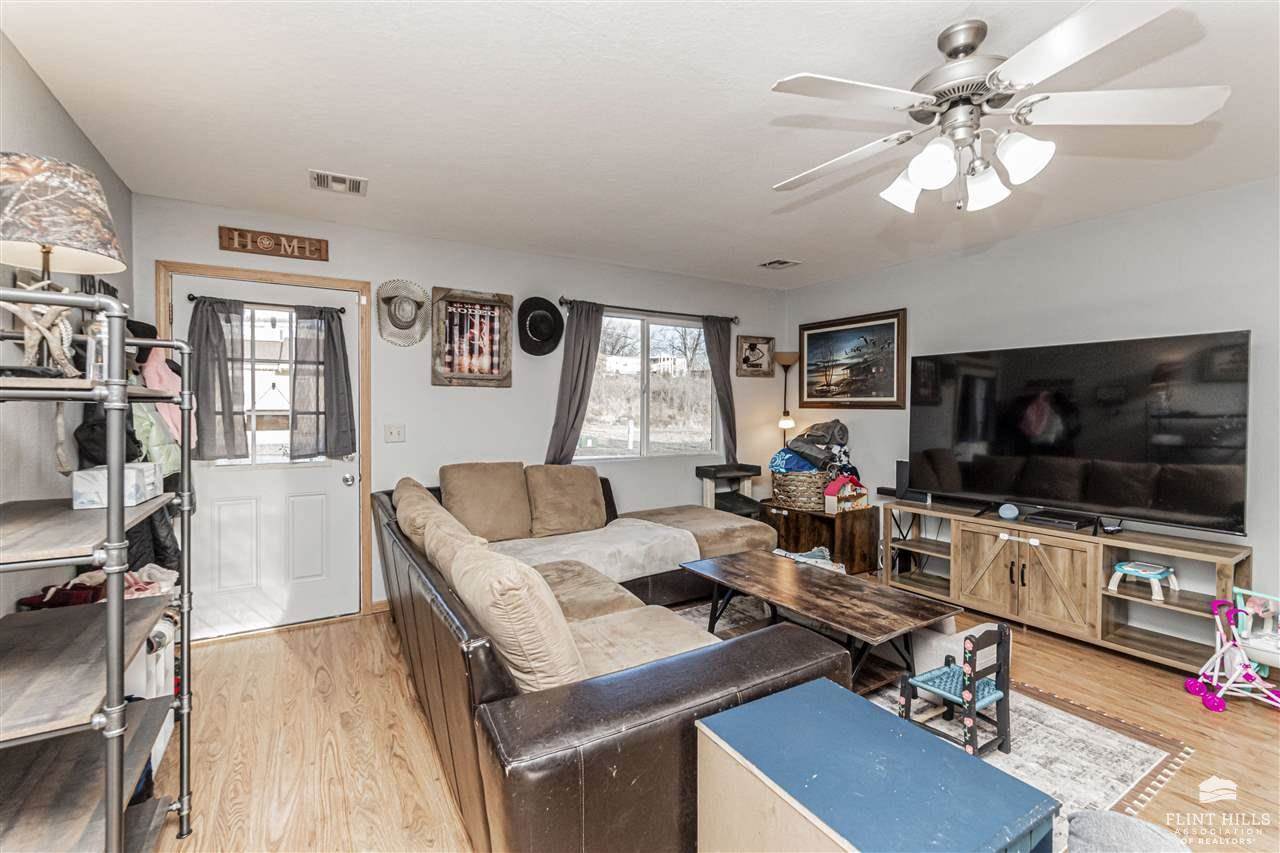 621 Jerry Drive, Junction City, KS 66441