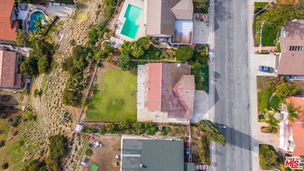 3024 Haven Way, Burbank, CA 91504