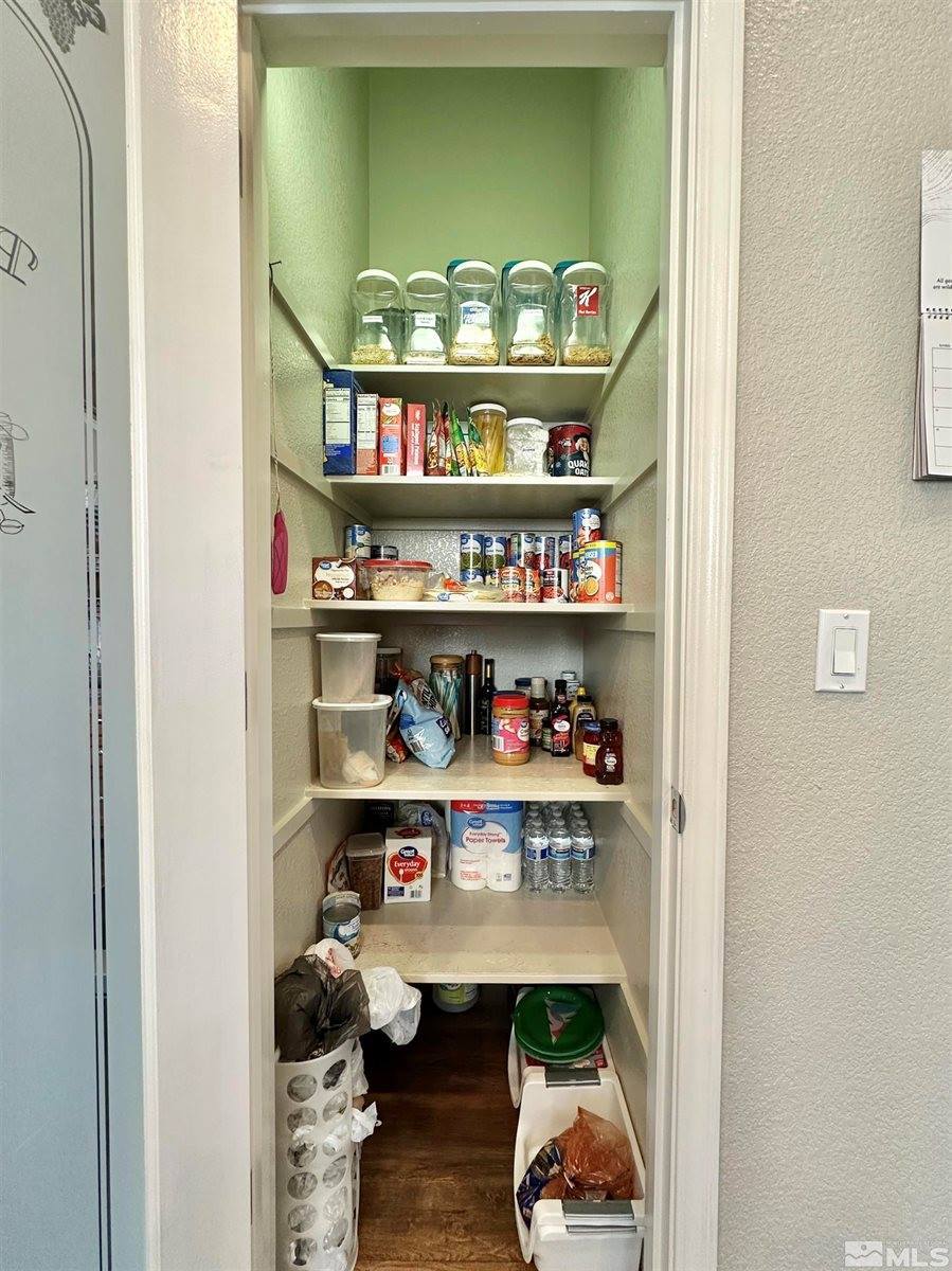 5606 Churchill Green Dr, Sparks, NV 89436