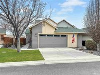 5606 Churchill Green Dr, Sparks, NV 89436