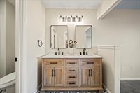 12209 E 89th St, Kansas City, MO 64138