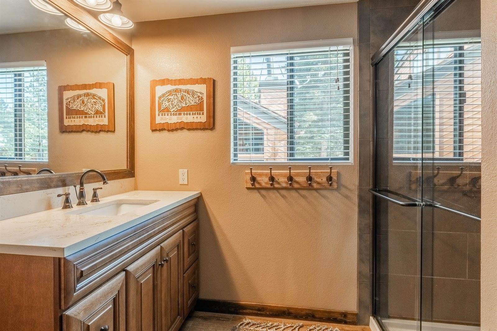 4710 Minaret Rd #60, Mammoth Lakes, CA 93546