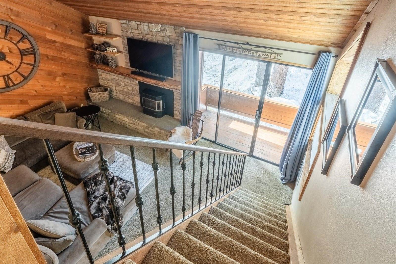 4710 Minaret Rd #60, Mammoth Lakes, CA 93546