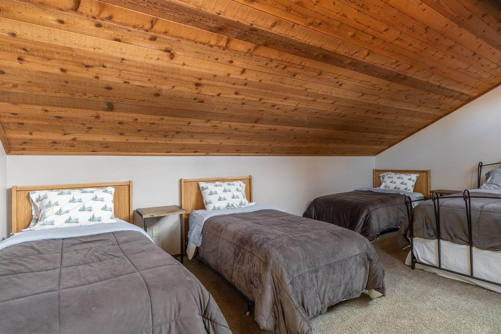 4710 Minaret Rd #60, Mammoth Lakes, CA 93546