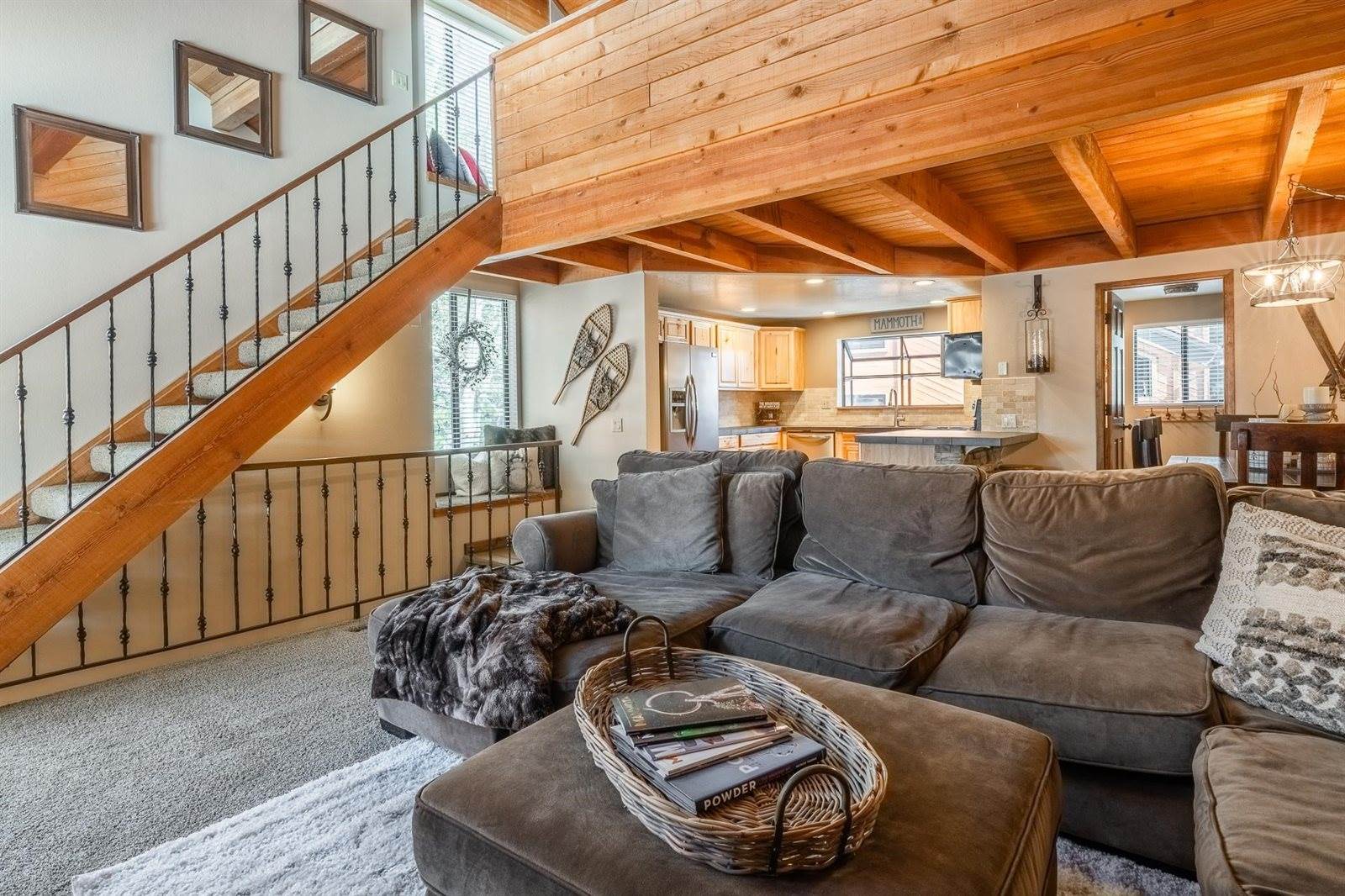 4710 Minaret Rd #60, Mammoth Lakes, CA 93546