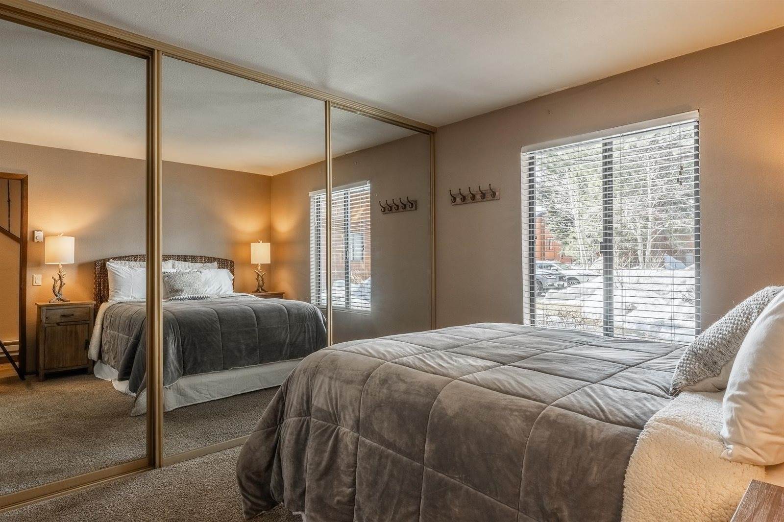 4710 Minaret Rd #60, Mammoth Lakes, CA 93546